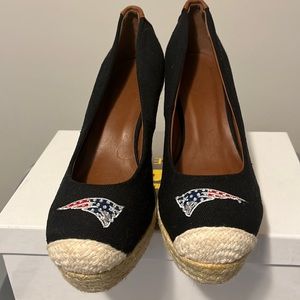 New England Patriots wedges size 10